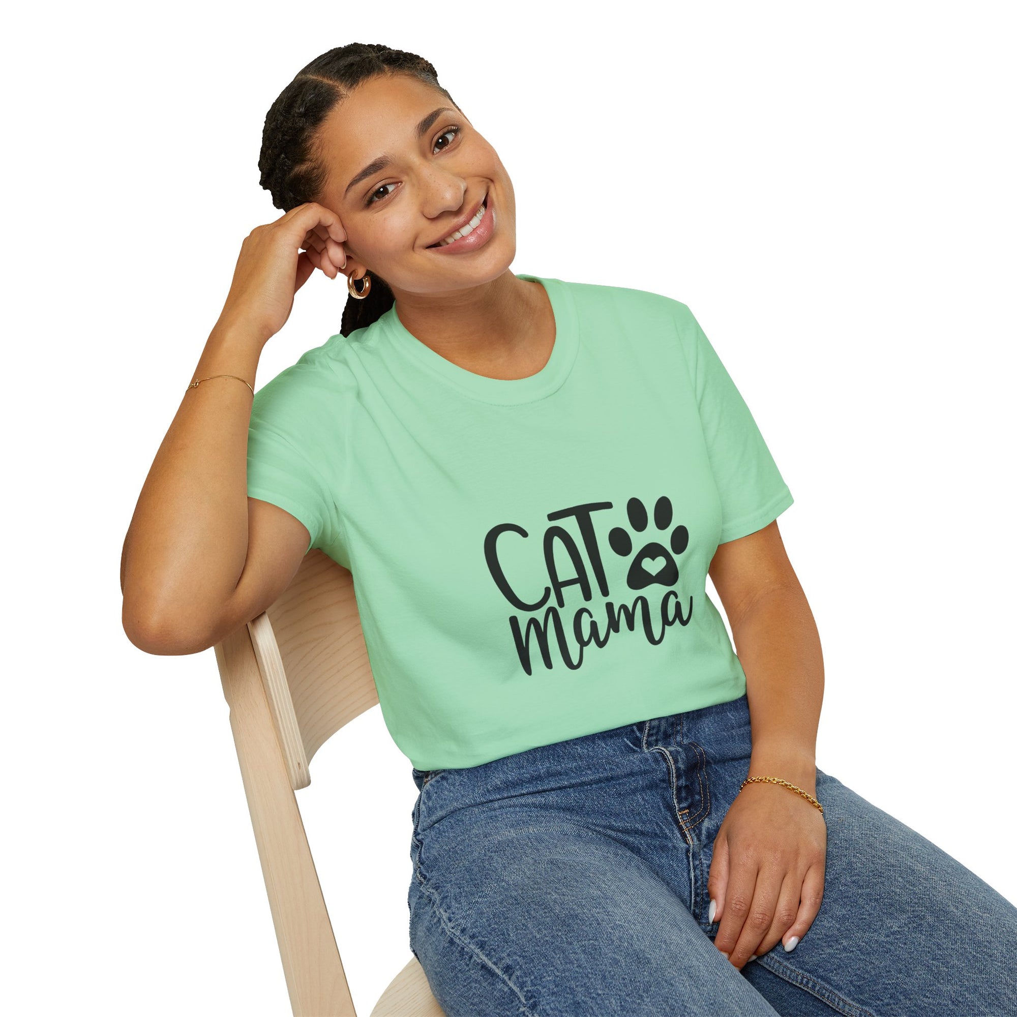 🐱 Cat Mama T-Shirt – Light Color Edition