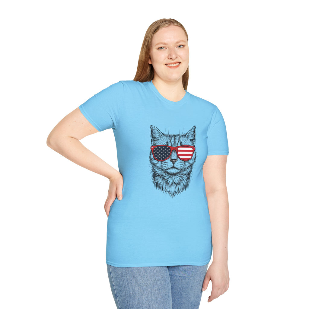 😎 Cool Cat with Shades T-Shirt – Purrfectly Stylish